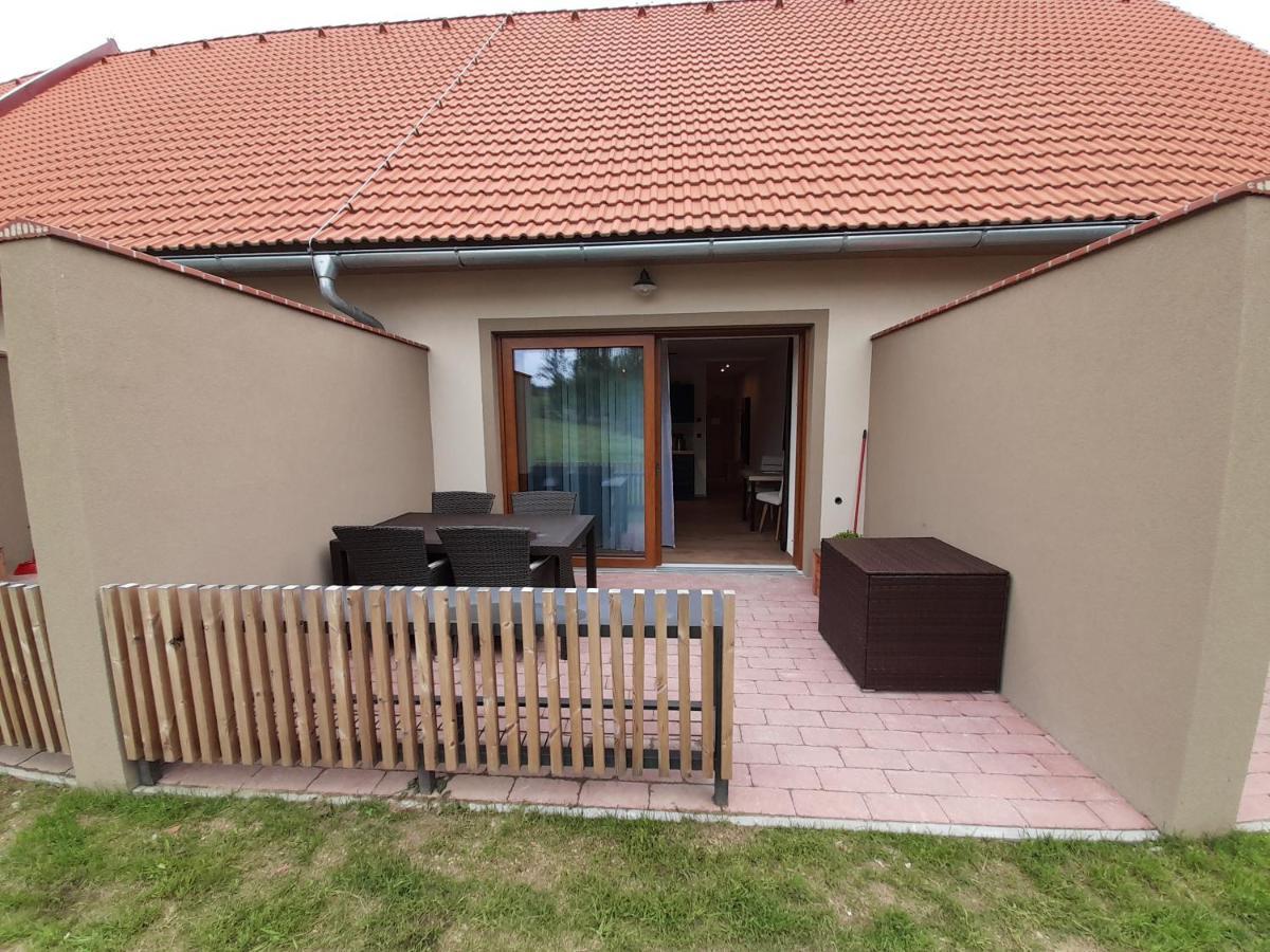 Residence Klazary U Zumberka - Terasove Apartmany Kamenna Экстерьер фото